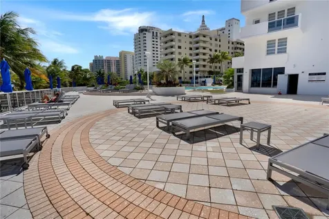 100 Lincoln Road Miami Beach FL 33139