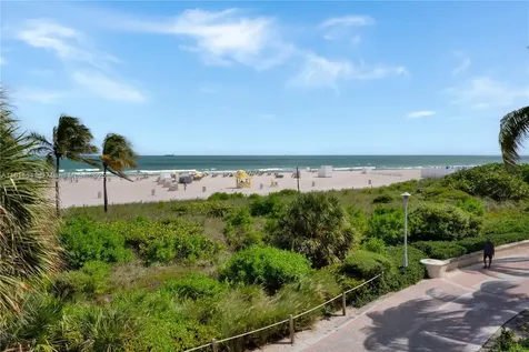 100 Lincoln Road Miami Beach FL 33139