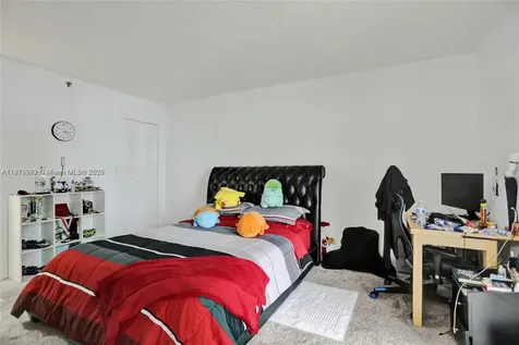 7601 E Treasure Drive North Bay Village FL 33141