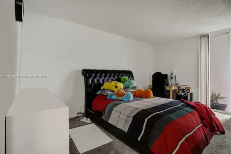 7601 E Treasure Drive North Bay Village FL 33141