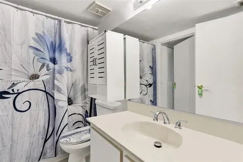 7601 E Treasure Drive North Bay Village FL 33141
