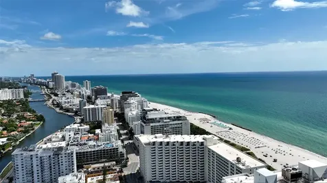 2600 Collins Avenue Miami Beach FL 33140