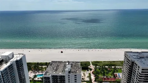 2600 Collins Avenue Miami Beach FL 33140