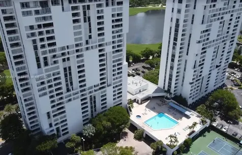 20355 NE 34th Court Aventura FL 33180