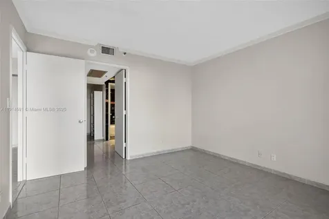 20355 NE 34th Court Aventura FL 33180