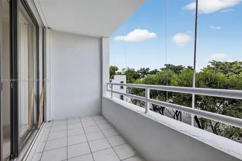 20355 NE 34th Court Aventura FL 33180
