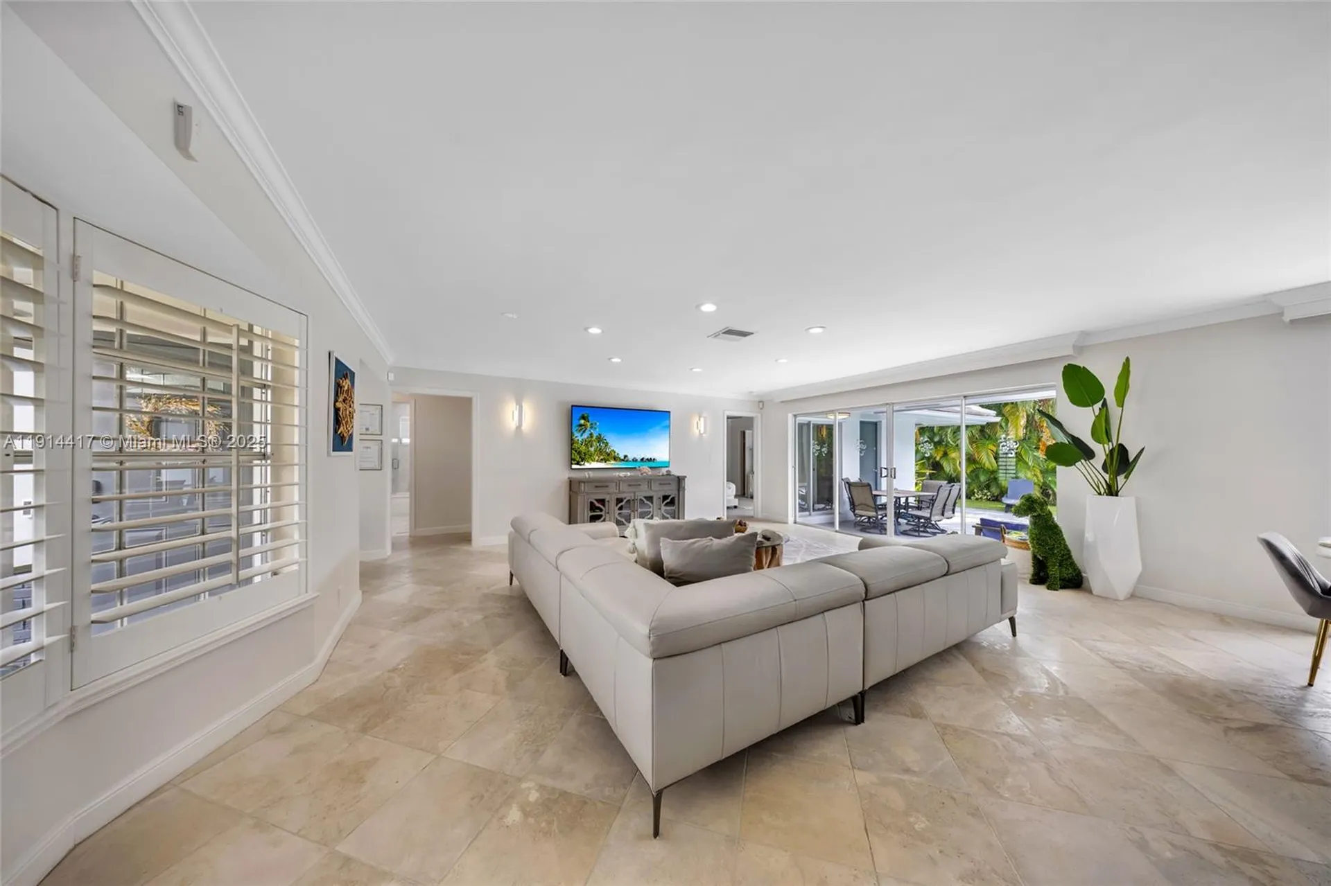 2132 NE 63rd Court Fort Lauderdale FL 33308