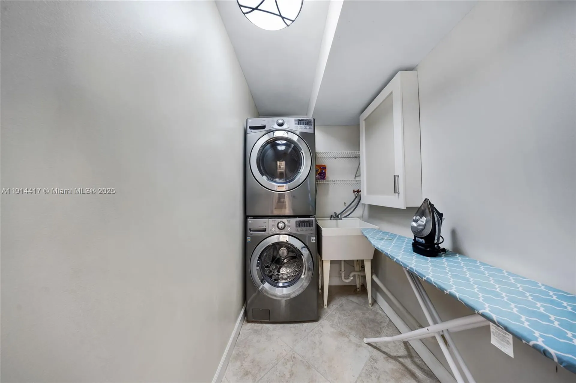 2132 NE 63rd Court Fort Lauderdale FL 33308