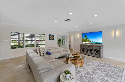 2132 NE 63rd Court Fort Lauderdale FL 33308