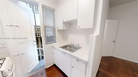 639 12th Street Miami Beach FL 33139