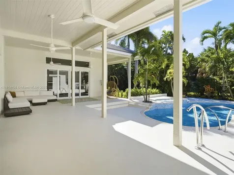 7675 Steeplechase Drive Palm Beach Gardens FL 33418