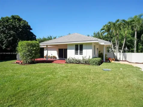 7675 Steeplechase Drive Palm Beach Gardens FL 33418