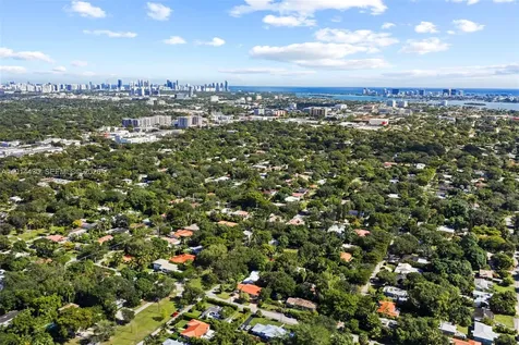 700 NE 118th Street Biscayne Park FL 33161