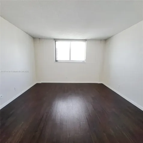 19380 Collins Avenue Sunny Isles Beach FL 33160