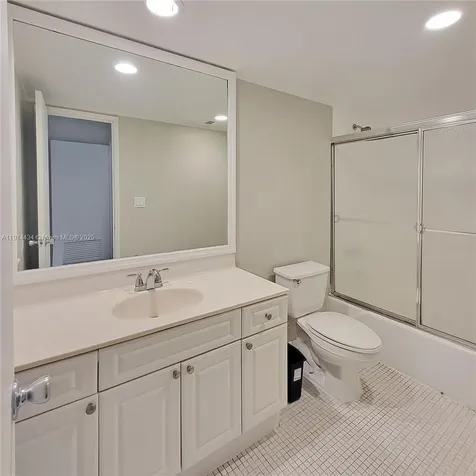 19380 Collins Avenue Sunny Isles Beach FL 33160