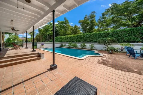 10645 SW 89th Court Miami FL 33176