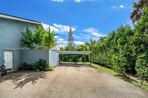 10645 SW 89th Court Miami FL 33176