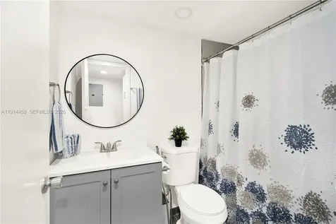 1100 SW 130th Avenue Pembroke Pines FL 33027