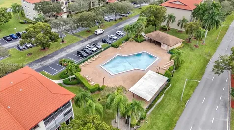 1100 SW 130th Avenue Pembroke Pines FL 33027