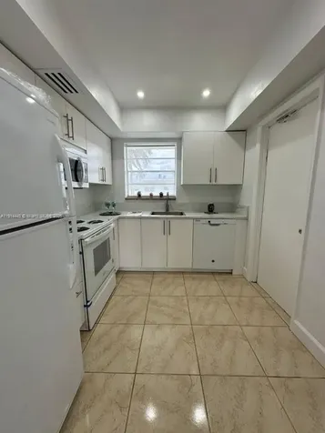 7610 SW 82nd Street Miami FL 33143