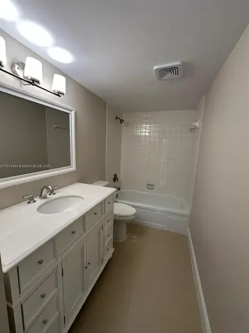 5530 NW 44th Street Lauderhill FL 33319