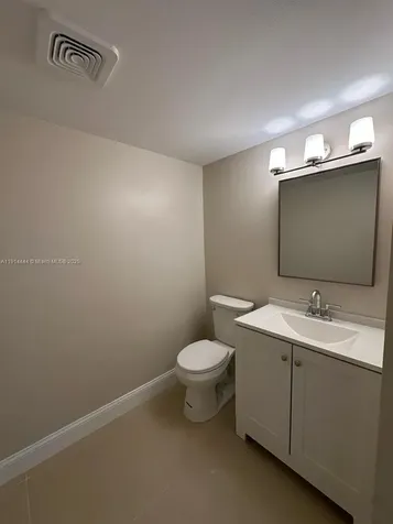 5530 NW 44th Street Lauderhill FL 33319