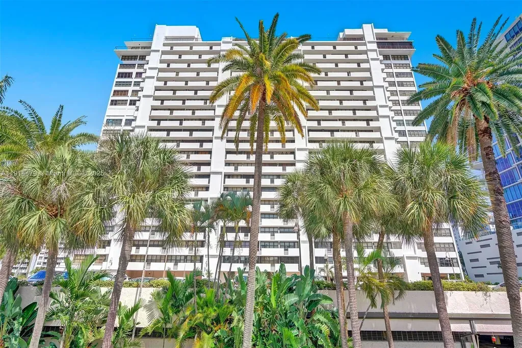 936 Intracoastal Drive Fort Lauderdale FL 33304