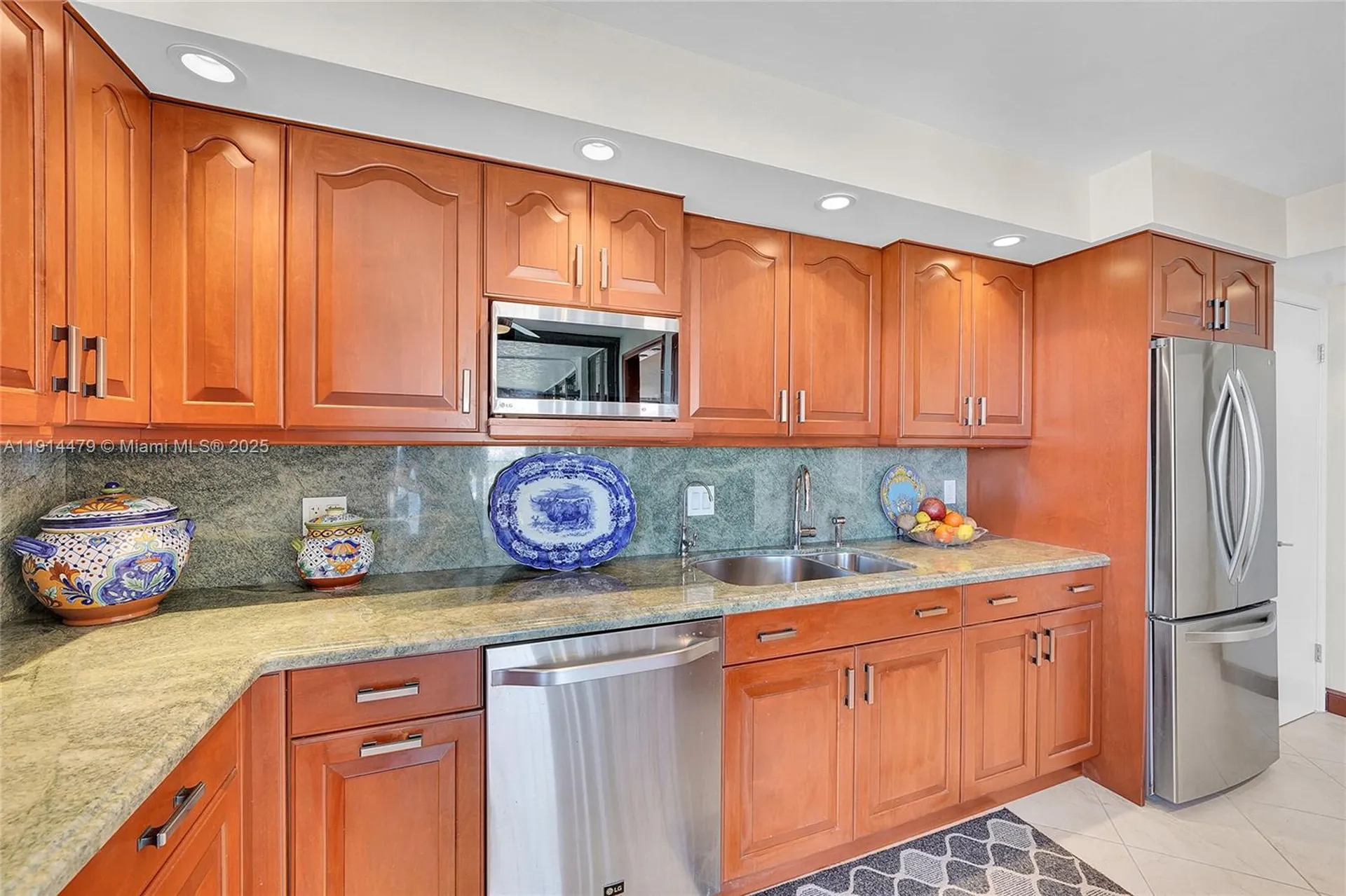936 Intracoastal Drive Fort Lauderdale FL 33304