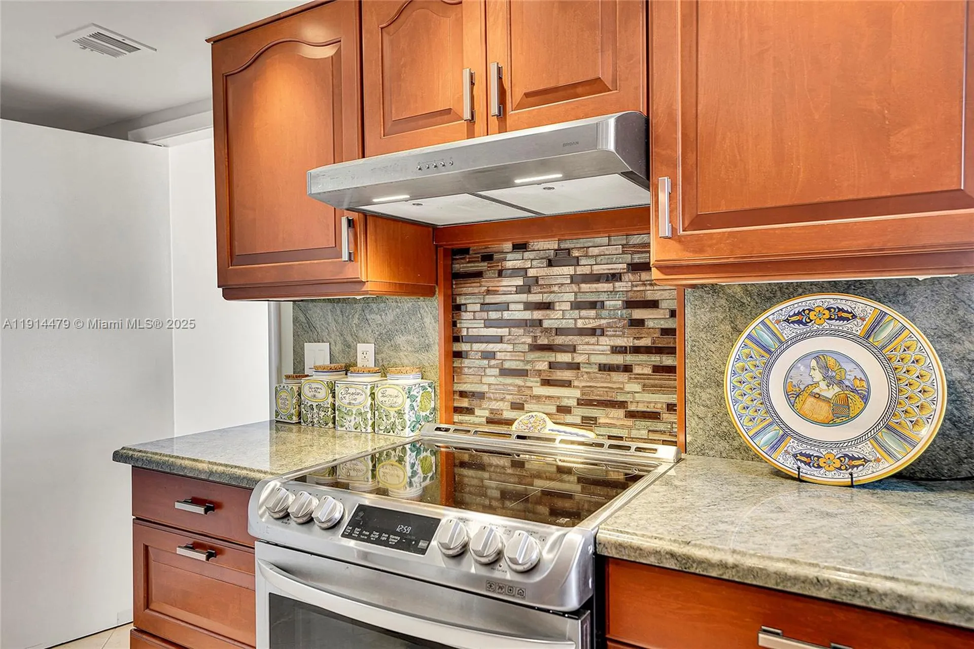 936 Intracoastal Drive Fort Lauderdale FL 33304