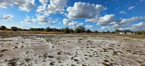 16525 NW 260 Street Okeechobee FL 34972