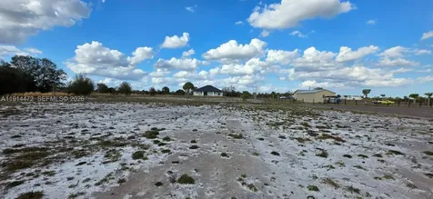 16525 NW 260 Street Okeechobee FL 34972
