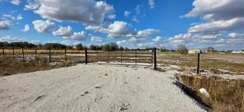 16525 NW 260 Street Okeechobee FL 34972