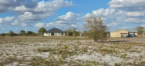 16525 NW 260 Street Okeechobee FL 34972