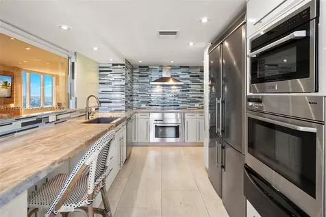 200 Ocean Lane Drive Key Biscayne FL 33149
