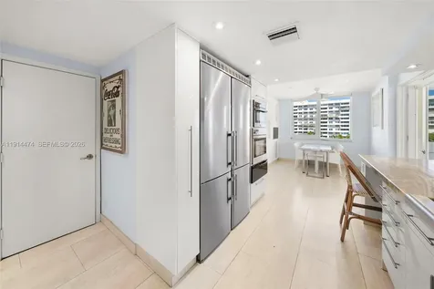 200 Ocean Lane Drive Key Biscayne FL 33149