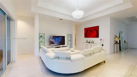 1946 Harbor View Circle Weston FL 33327