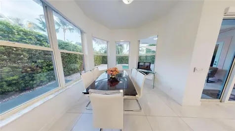 1946 Harbor View Circle Weston FL 33327