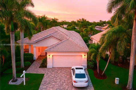1946 Harbor View Circle Weston FL 33327
