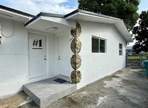 3144 NW 29th Street Miami FL 33142