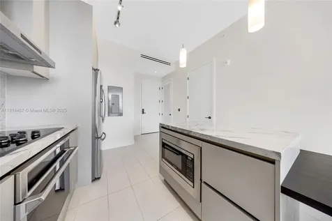 1030 15th Street Miami Beach FL 33139