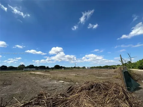 20700 SW 160th Street Miami FL 33187