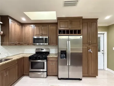 610 NW 17th Street Homestead FL 33030