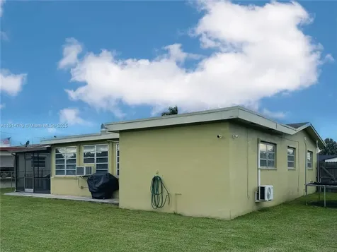610 NW 17th Street Homestead FL 33030