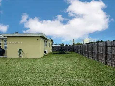 610 NW 17th Street Homestead FL 33030