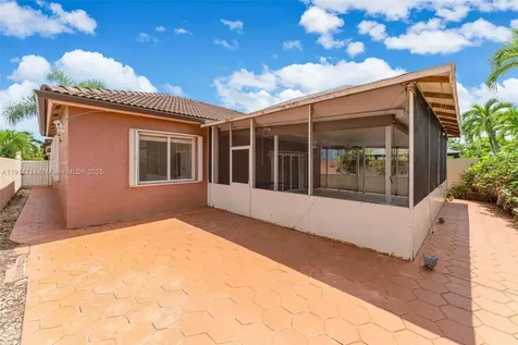 15743 SW 139th Street Miami FL 33196