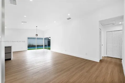 12368 SW 197th Terrace Miami FL 33177