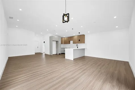 12368 SW 197th Terrace Miami FL 33177