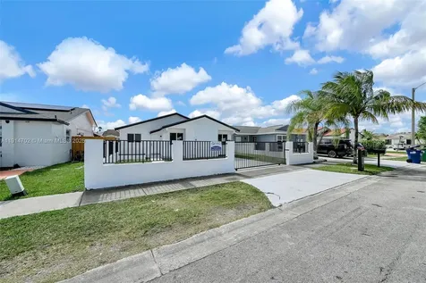 12368 SW 197th Terrace Miami FL 33177