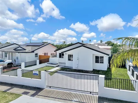 12368 SW 197th Terrace Miami FL 33177