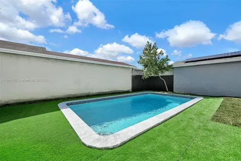 12368 SW 197th Terrace Miami FL 33177